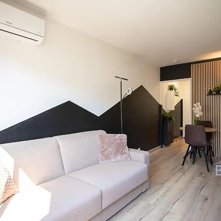 Sunny Flat In Les Pins 주앙레핑